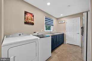 536 Winchester Dr, Yardley, PA 19067 - Photo 18