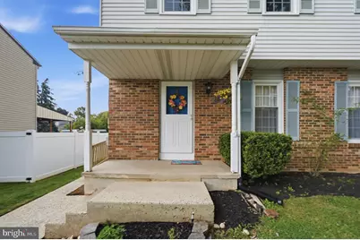 325 Cedar Street, Warminster, PA 18974 - Photo 4