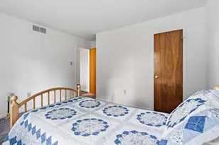 325 Cedar St, Warminster, PA 18974 - Photo 26