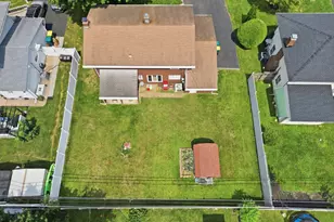 94 Terrace Rd, Levittown, PA 19056 - Photo 54