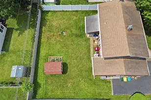 94 Terrace Rd, Levittown, PA 19056 - Photo 24