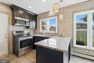 94 Terrace Rd, Levittown, PA 19056 - Photo 18
