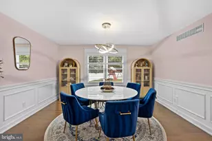 194 Hyacinth Dr S, Yardley, PA 19067 - Photo 10