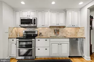 525 Portsmouth Ct, Doylestown, PA 18901 - Photo 16