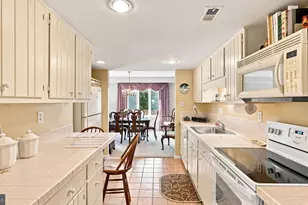 115 Golf Club Dr, Langhorne, PA 19047 - Photo 12
