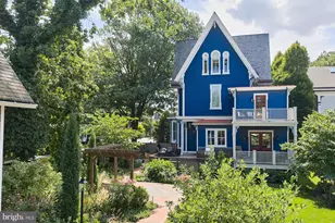 255 W Court St, Doylestown, PA 18901 - Photo 20
