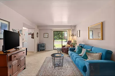 1155 York Road #E5, Warminster, PA 18974 - Photo 4