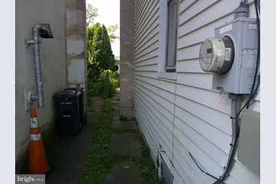 910 W Broad Street, Quakertown, PA 18951 - Photo 2