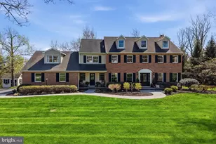 4779 Essex Dr, Doylestown, PA 18902 - Photo 2