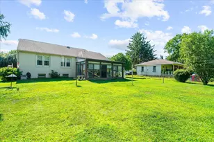 4004 Hulmeville Rd, Bensalem, PA 19020 - Photo 26