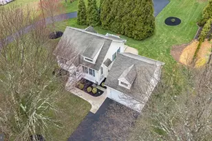 3657 Applebutter Rd, Fountainville, PA 18923 - Photo 2