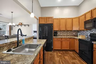 1503 Moore St, Bristol, PA 19007 - Photo 6