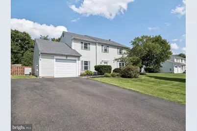 1561 Mulberry Circle, Warminster, PA 18974 - Photo 2