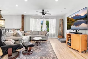 445 Patton Dr, Warminster, PA 18974 - Photo 6