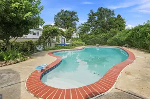 445 Patton Dr, Warminster, PA 18974 - Photo 34