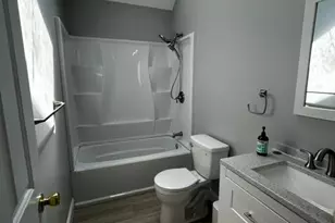 4574 White Oak Ln, Bensalem, PA 19020 - Photo 12