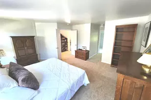15 Laurel Cir, Newtown, PA 18940 - Photo 14