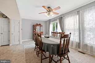 733 Waterway Ct, Quakertown, PA 18951 - Photo 12