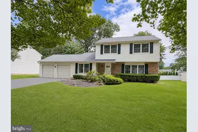 236 Greenview Road, Yardley, PA 19067 - Photo 2