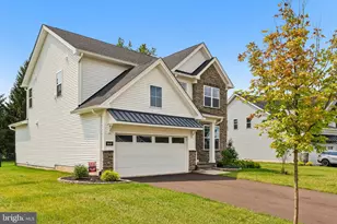 1448 Mill Race Dr, Quakertown, PA 18951 - Photo 2