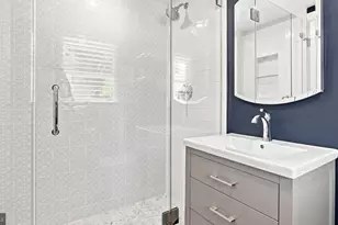 275 W Court St, Doylestown, PA 18901 - Photo 60