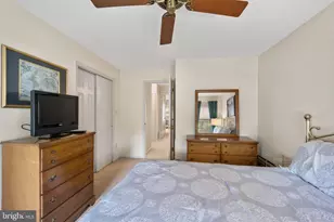 579 Cedar Hollow Dr, Yardley, PA 19067 - Photo 8