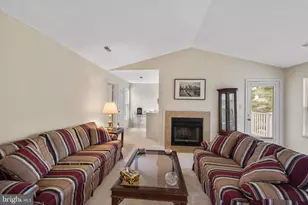 579 Cedar Hollow Dr, Yardley, PA 19067 - Photo 2