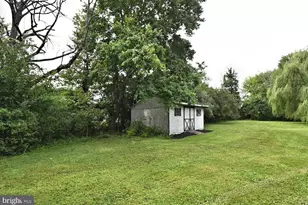 214 Crest Dr, Sellersville, PA 18960 - Photo 46