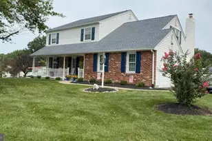 50 Penn Cir, Holland, PA 18966 - Photo 1