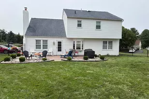 50 Penn Cir, Holland, PA 18966 - Photo 4