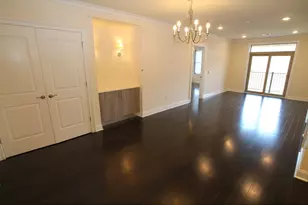 200 N Sycamore St, Newtown, PA 18940 - Photo 2