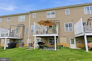170 Saddlebrook Dr, Bensalem, PA 19020 - Photo 40