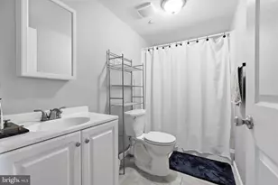 170 Saddlebrook Dr, Bensalem, PA 19020 - Photo 30