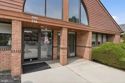 402 Middletown Boulevard #216, Langhorne, PA 19047 - Photo 4