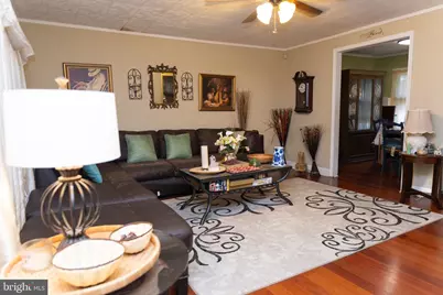 26 Plumtree Road, Levittown, PA 19056 - Photo 8