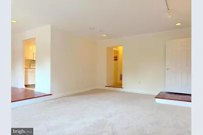607 S Yardley Cmns Street, Yardley, PA 19067 - Photo 2