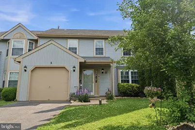 5 Locust Lane, Newtown, PA 18940 - Photo 1