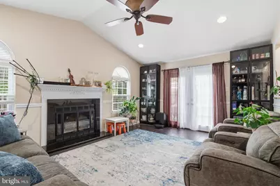 5 Locust Lane, Newtown, PA 18940 - Photo 18