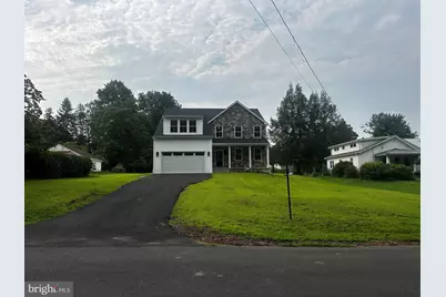 111 N Shady Retreat Road, Doylestown, PA 18901 - Photo 2