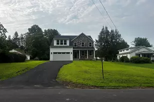 111 N Shady Retreat Rd, Doylestown, PA 18901 - Photo 2