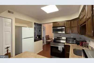 52 Oakridge Drive, Langhorne, PA 19047 - Photo 8