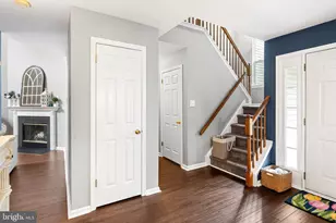 710 Stafford Ct, Chalfont, PA 18914 - Photo 2