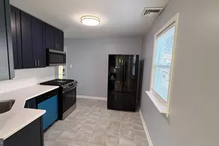 3639 Windsor Dr, Bensalem, PA 19020 - Photo 6