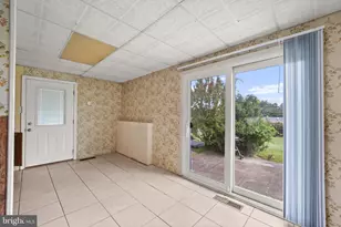 217 Suffolk Rd, Fairless Hills, PA 19030 - Photo 10