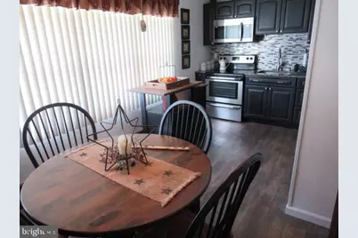 45 Queensbridge Road, Levittown, PA 19057 - Photo 22
