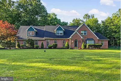 8 Timber Brook Drive, Quakertown, PA 18951 - Photo 2