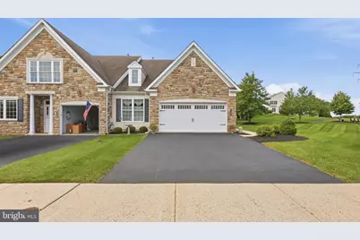 185 Reagan Drive, Sellersville, PA 18960 - Photo 2