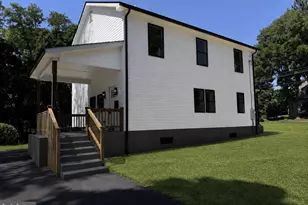 2620 New Falls Rd, Levittown, PA 19056 - Photo 2
