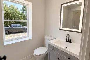 2620 New Falls Rd, Levittown, PA 19056 - Photo 6
