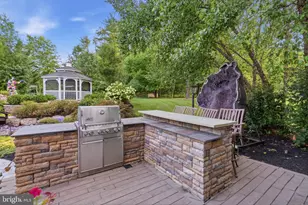 2310 Sandhurst Dr, Jamison, PA 18929 - Photo 60